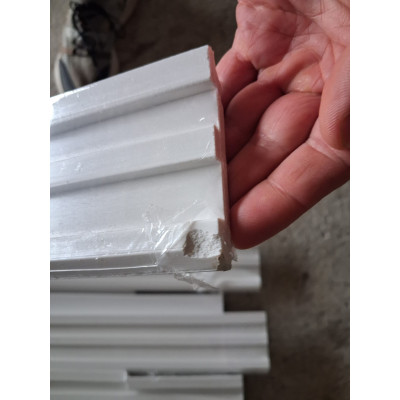 Listwa przypodłogowa biała II gatunek DP5